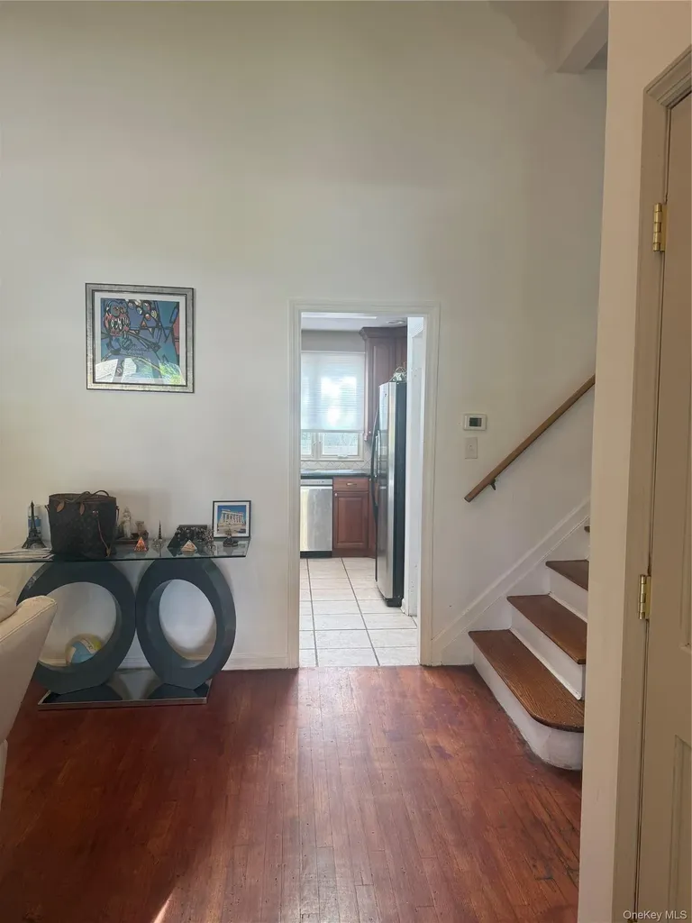 11 Syosset Circle Syosset NY 11791