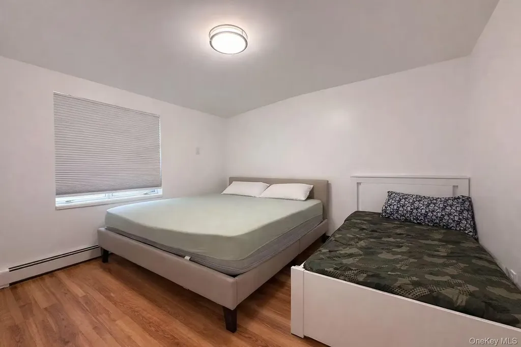 62 Summit Street Hicksville NY 11801