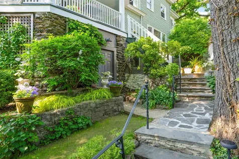 7 (aka 11 & 15) Prospect Terrace Yonkers NY 10705