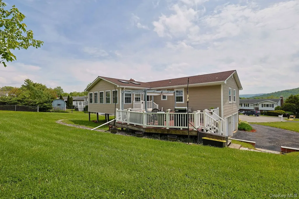 11 Alden Court Fishkill NY 12524