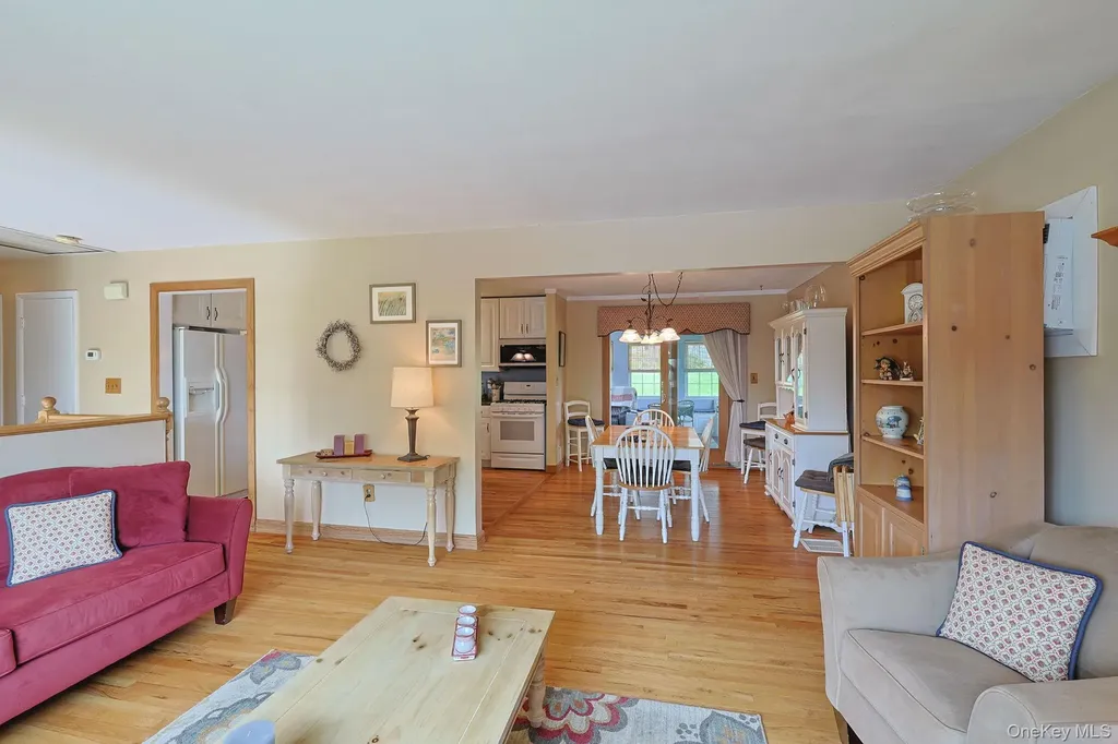 11 Alden Court Fishkill NY 12524