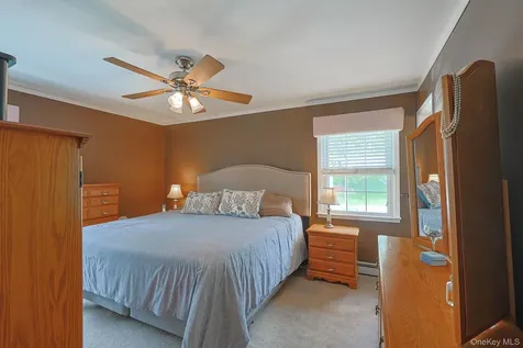 11 Alden Court Fishkill NY 12524