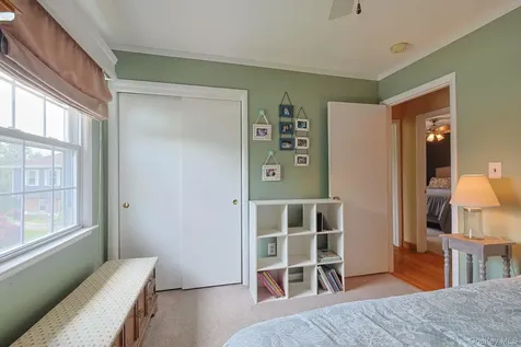 11 Alden Court Fishkill NY 12524