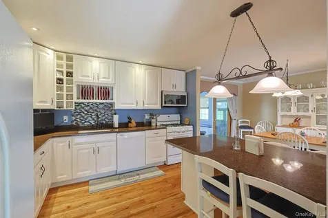 11 Alden Court Fishkill NY 12524