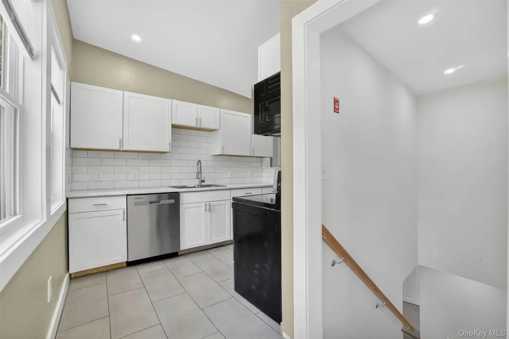 197 Seward Street Buchanan NY 10511