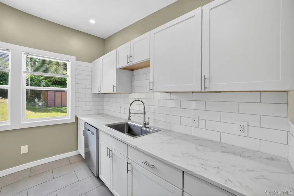 197 Seward Street Buchanan NY 10511