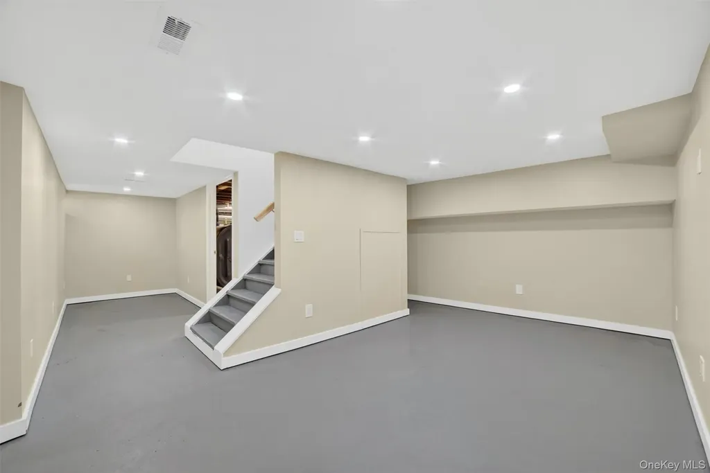 197 Seward Street Buchanan NY 10511