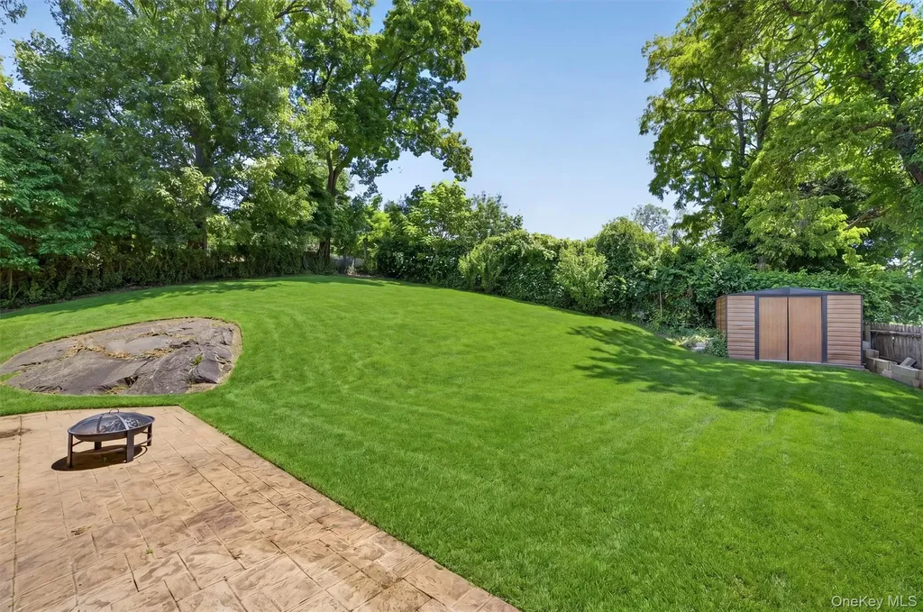 197 Seward Street Buchanan NY 10511