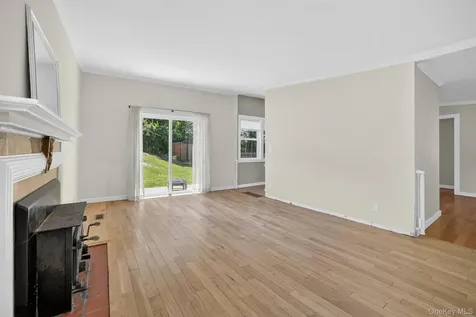197 Seward Street Buchanan NY 10511