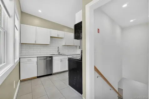 197 Seward Street Buchanan NY 10511