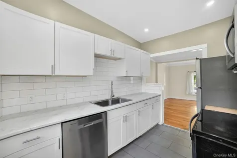 197 Seward Street Buchanan NY 10511