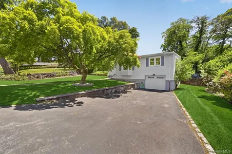 197 Seward Street Buchanan NY 10511