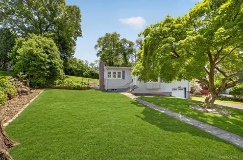 197 Seward Street Buchanan NY 10511