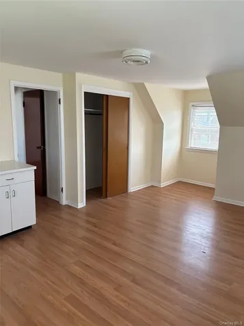 71 Catskill Yonkers NY 10704