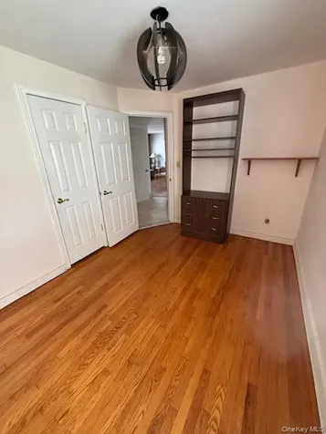 71 Catskill Yonkers NY 10704