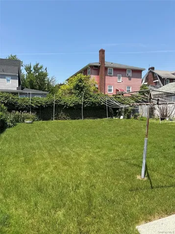 71 Catskill Yonkers NY 10704