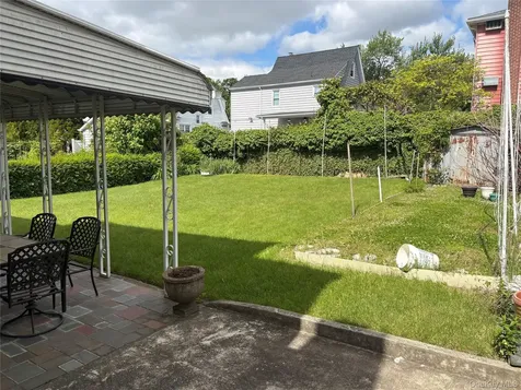 71 Catskill Yonkers NY 10704