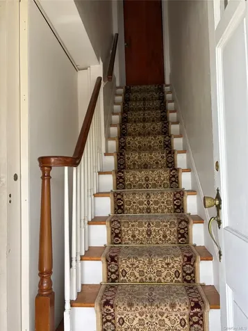 71 Catskill Yonkers NY 10704
