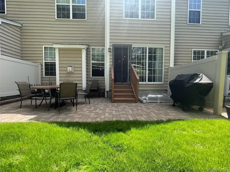 781 Huntington Drive Fishkill NY 12524