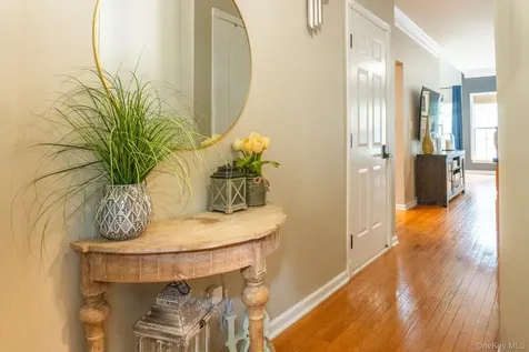 781 Huntington Drive Fishkill NY 12524
