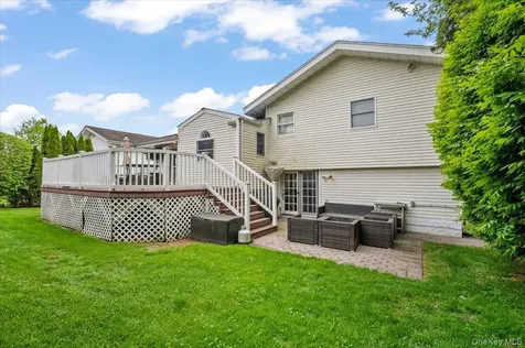 56 Middle Lane Jericho NY 11753