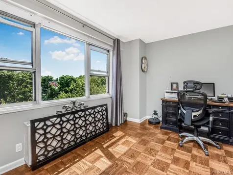 250 Garth Road Scarsdale NY 10583