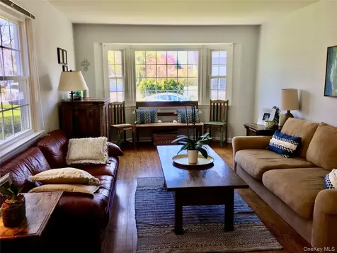 98 Glen Oaks Drive Rye NY 10580