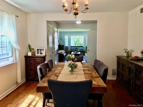 98 Glen Oaks Drive Rye NY 10580