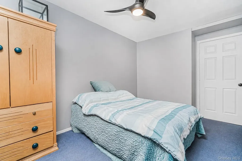 76 Belmar Drive W Staten Island NY 10314