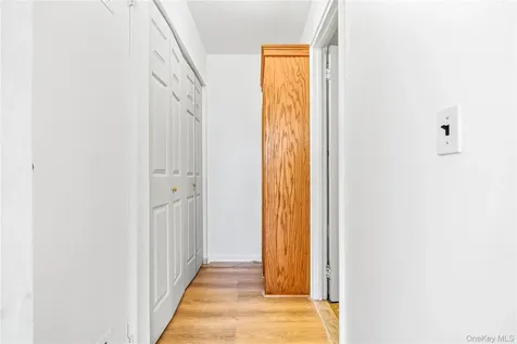 5 Wyndover Woods Lane White Plains NY 10603
