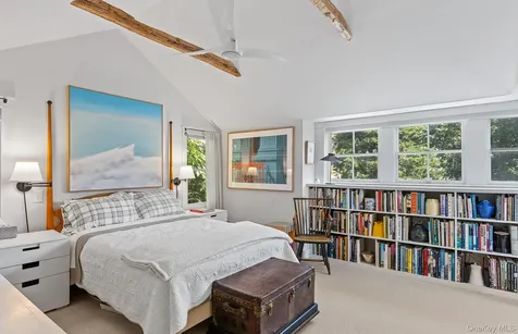 28 Bowden Square Southampton NY 11968