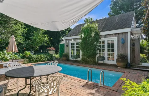 28 Bowden Square Southampton NY 11968