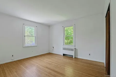 24 Virginia Lane Thornwood NY 10594