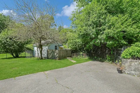 24 Virginia Lane Thornwood NY 10594