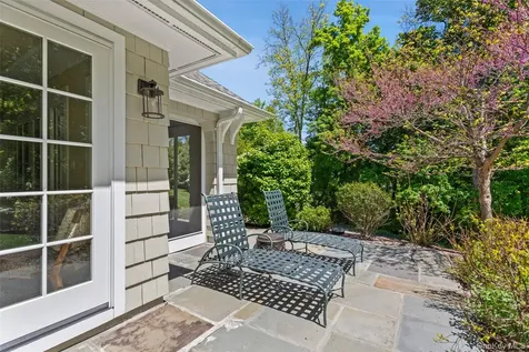 9 South Road Katonah NY 10536