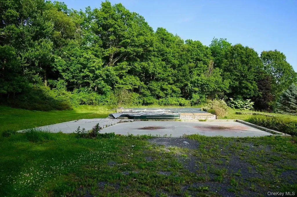 762 Tower Hill Road Millbrook NY 12545