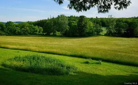 762 Tower Hill Road Millbrook NY 12545