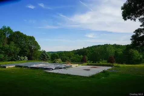 762 Tower Hill Road Millbrook NY 12545