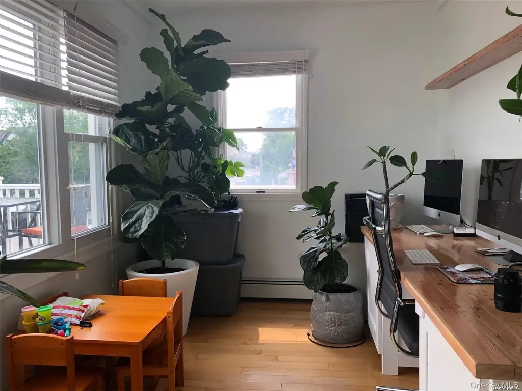 439 Market E Long Beach NY 11561