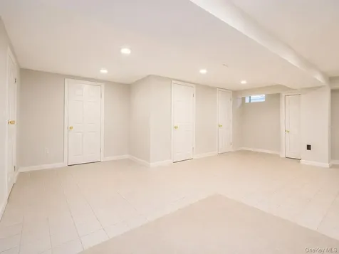 1 Edgehill Road Glen Cove NY 11542