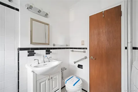 776 Bronx River Road Bronxville NY 10708