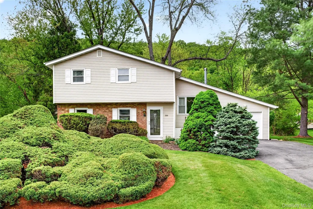 364 Lake Shore Drive Monroe NY 10950