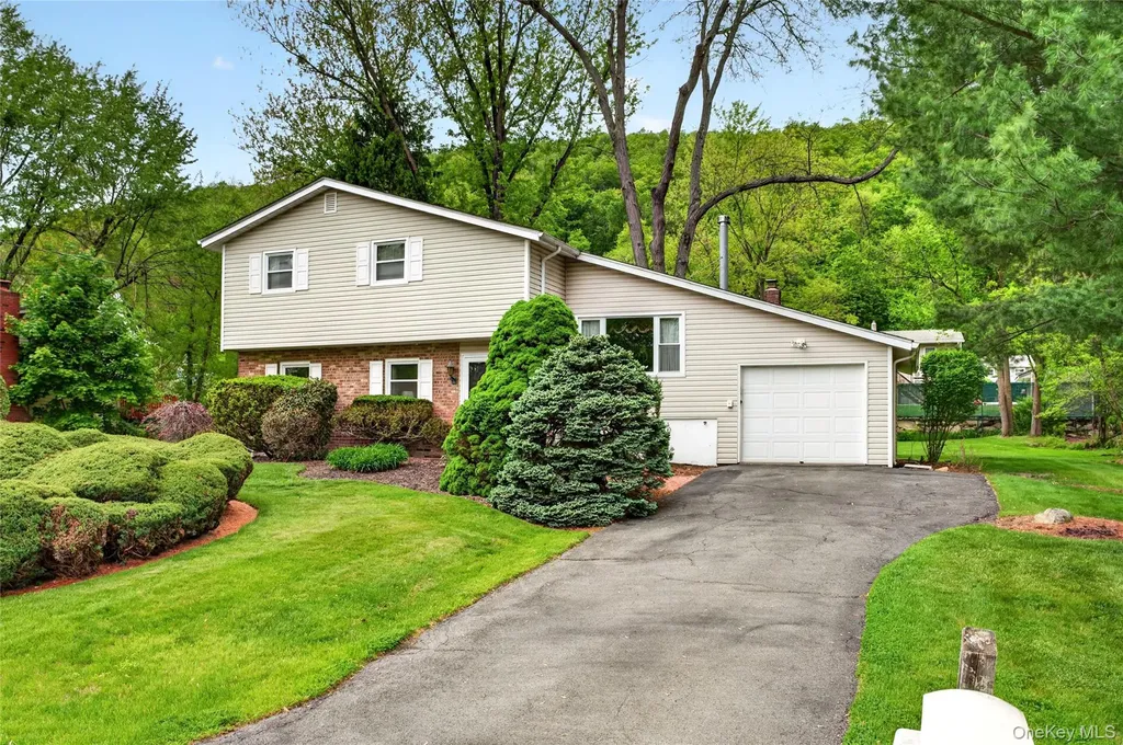 364 Lake Shore Drive Monroe NY 10950
