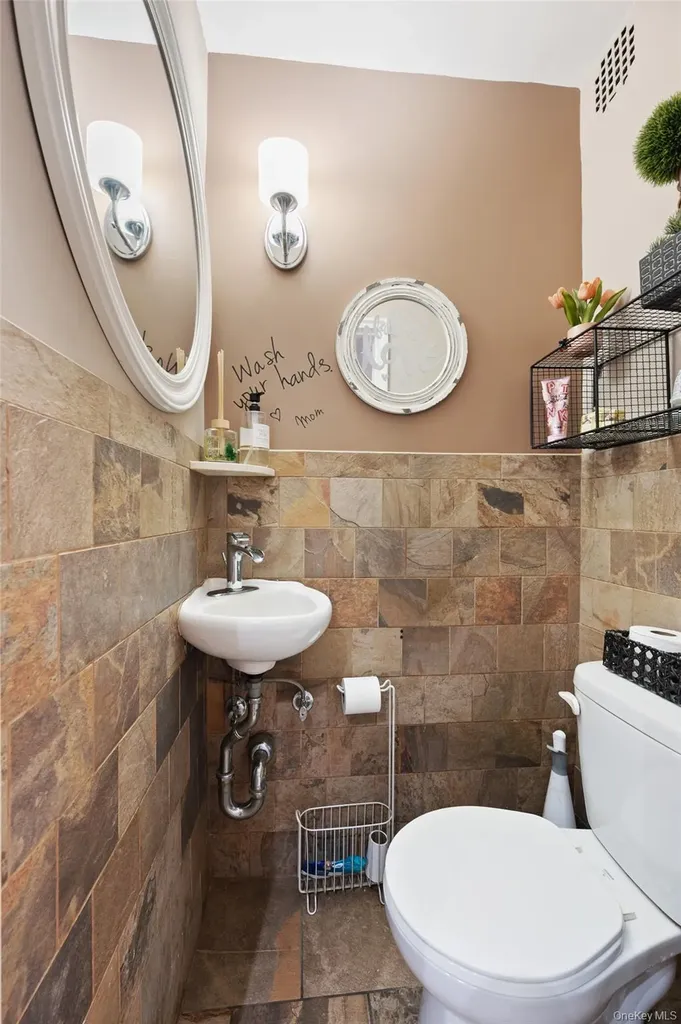 69-91 Caldwell Avenue Maspeth NY 11378