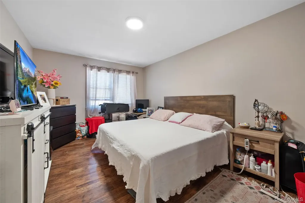 69-91 Caldwell Avenue Maspeth NY 11378