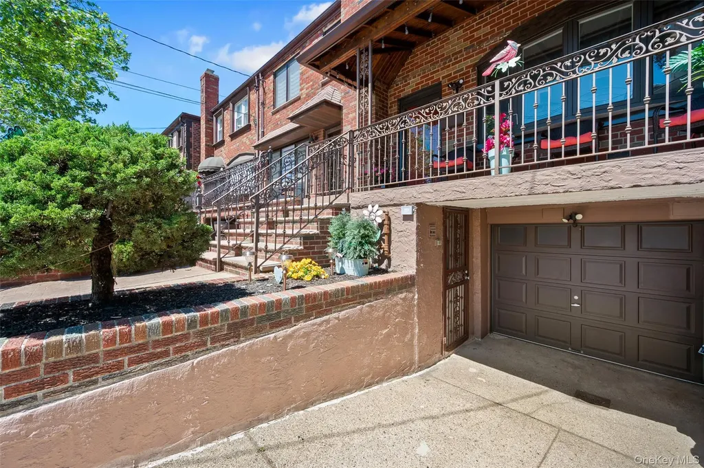 69-91 Caldwell Avenue Maspeth NY 11378
