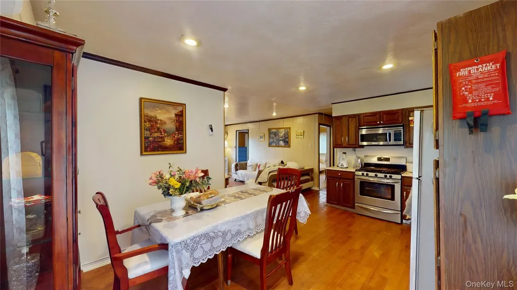 7 Crestwood Trail Monroe NY 10950