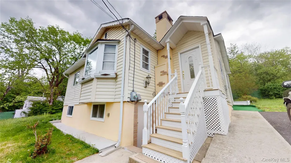 7 Crestwood Trail Monroe NY 10950