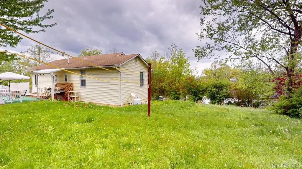 7 Crestwood Trail Monroe NY 10950