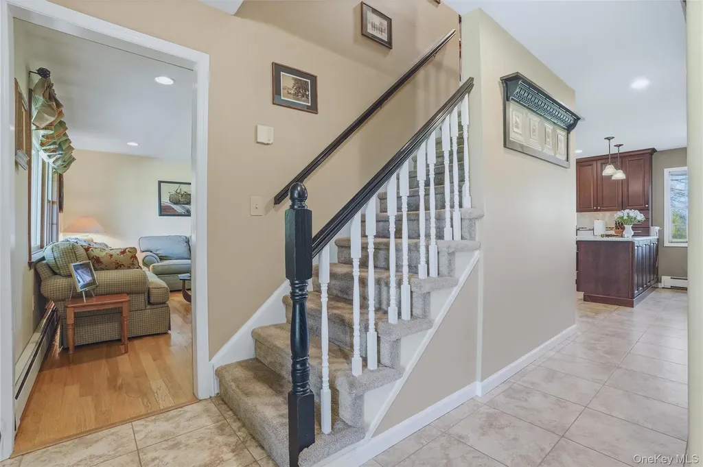 36 River Glen Road Wallkill NY 12589